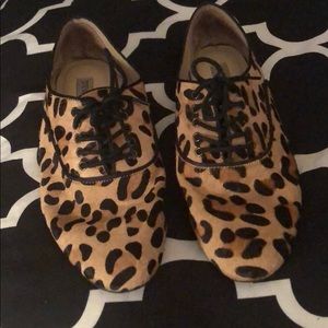 Steve Madden leopard print oxford size 9.5